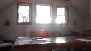 light_facing_east